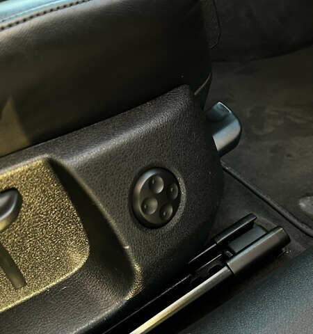 Черный Ауди А6, объемом двигателя 2 л и пробегом 243 тыс. км за 18000 $, фото 30 на Automoto.ua