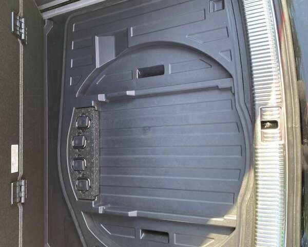 Черный Ауди А6, объемом двигателя 2 л и пробегом 239 тыс. км за 23100 $, фото 4 на Automoto.ua