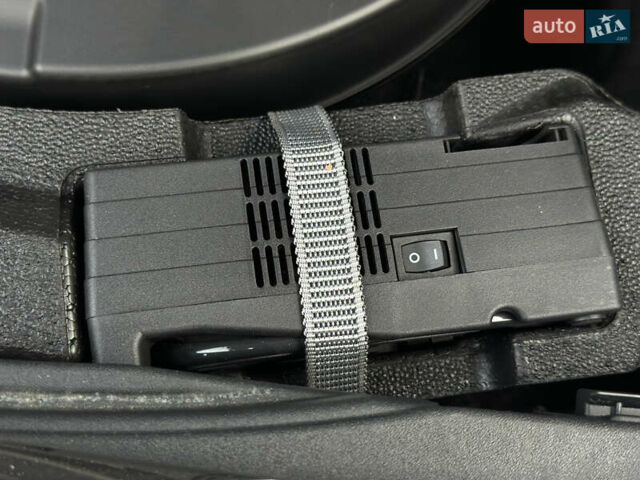 Черный Ауди А6, объемом двигателя 2 л и пробегом 271 тыс. км за 26500 $, фото 77 на Automoto.ua