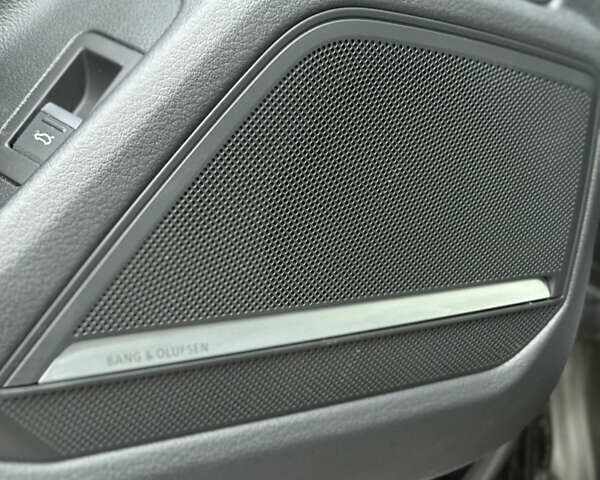 Чорний Ауді А6, об'ємом двигуна 3 л та пробігом 187 тис. км за 29999 $, фото 24 на Automoto.ua