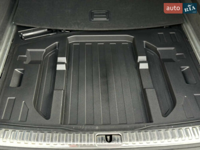 Черный Ауди А6, объемом двигателя 2 л и пробегом 271 тыс. км за 26500 $, фото 76 на Automoto.ua