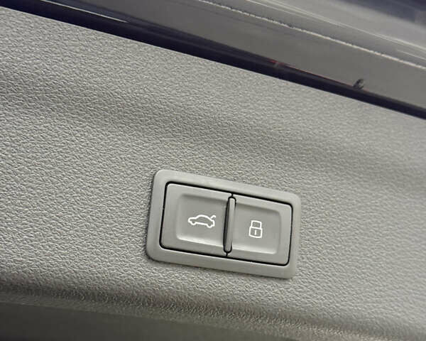 Чорний Ауді А6, об'ємом двигуна 3 л та пробігом 187 тис. км за 29999 $, фото 51 на Automoto.ua