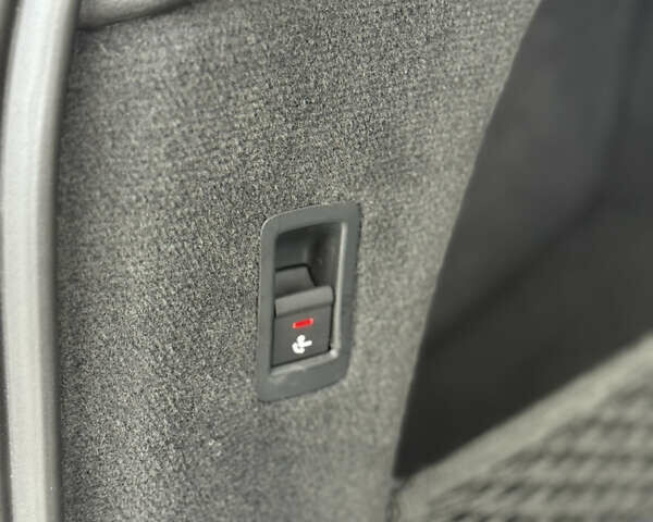 Чорний Ауді А6, об'ємом двигуна 3 л та пробігом 187 тис. км за 29999 $, фото 50 на Automoto.ua