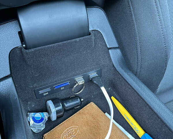 Чорний Ауді А6, об'ємом двигуна 1.97 л та пробігом 203 тис. км за 26300 $, фото 16 на Automoto.ua