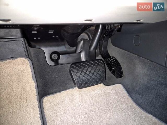 Черный Ауди А6, объемом двигателя 1.97 л и пробегом 244 тыс. км за 26500 $, фото 15 на Automoto.ua