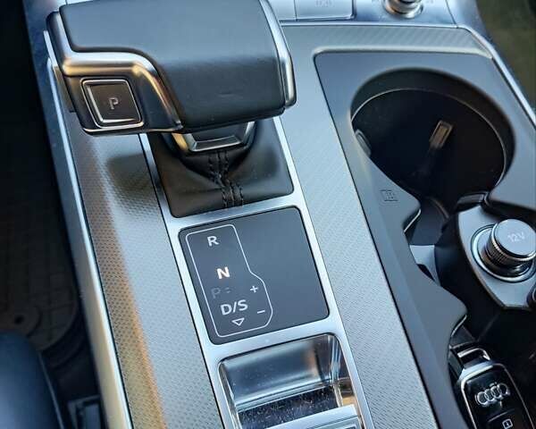 Черный Ауди А6, объемом двигателя 2.97 л и пробегом 134 тыс. км за 41600 $, фото 5 на Automoto.ua