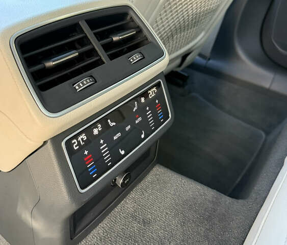 Чорний Ауді А6, об'ємом двигуна 2 л та пробігом 268 тис. км за 34500 $, фото 33 на Automoto.ua