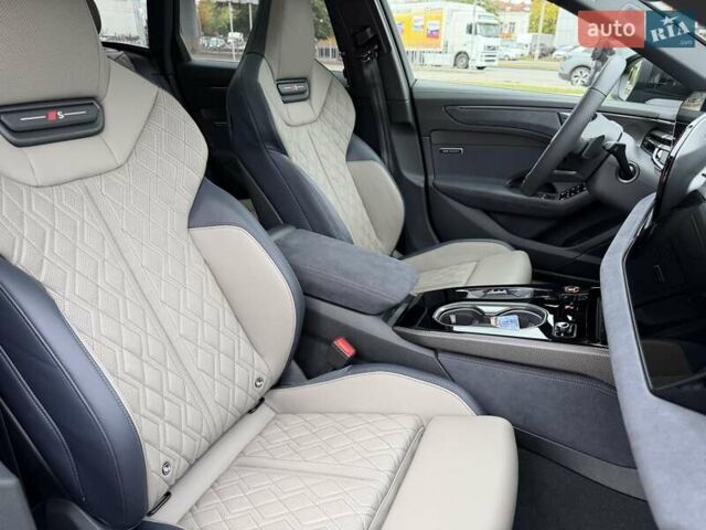 Черный Ауди А6, объемом двигателя 3 л и пробегом 5 тыс. км за 128891 $, фото 34 на Automoto.ua