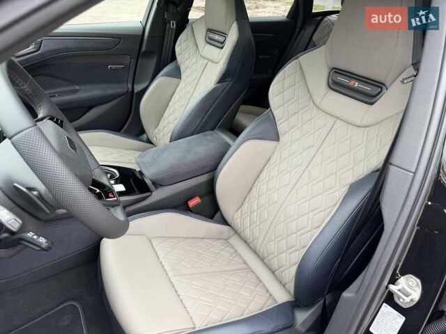 Черный Ауди А6, объемом двигателя 3 л и пробегом 5 тыс. км за 128891 $, фото 1 на Automoto.ua