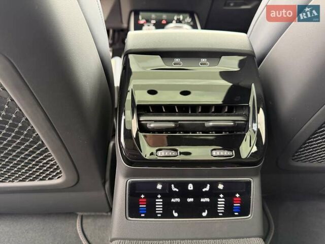 Черный Ауди А6, объемом двигателя 3 л и пробегом 5 тыс. км за 128891 $, фото 59 на Automoto.ua