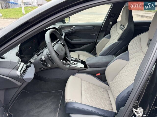 Чорний Ауді А6, об'ємом двигуна 3 л та пробігом 5 тис. км за 109000 $, фото 4 на Automoto.ua
