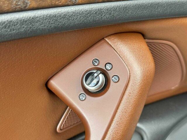 Чорний Ауді А6, об'ємом двигуна 2 л та пробігом 202 тис. км за 427 $, фото 14 на Automoto.ua