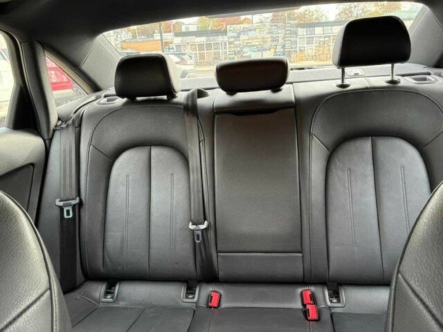 Черный Ауди А6, объемом двигателя 2 л и пробегом 73 тыс. км за 12300 $, фото 12 на Automoto.ua