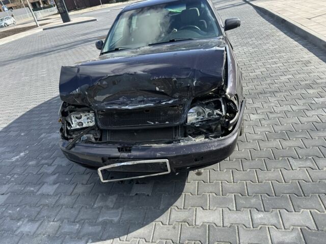 Ауді А6 1994 у Києві на Automoto.ua Фіолетовий Ауді А6, об'ємом двигуна 2.6 л та пробігом 400 тис. км за 800 $, фото 1 на Automoto.ua