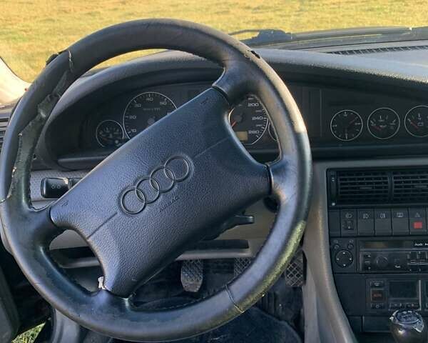 Фиолетовый Ауди А6, объемом двигателя 2.6 л и пробегом 198 тыс. км за 3200 $, фото 5 на Automoto.ua