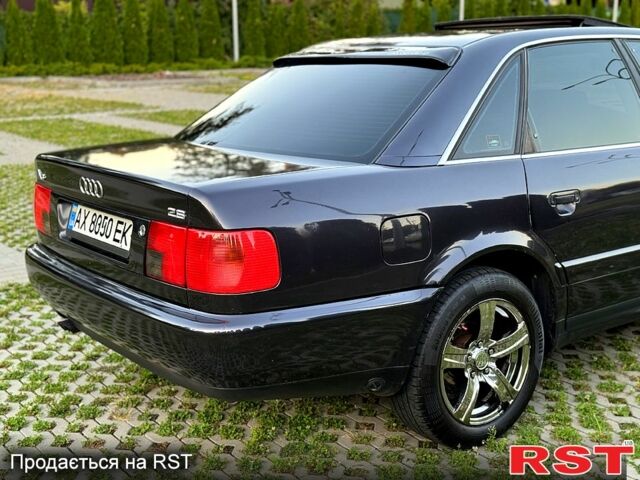 Фиолетовый Ауди А6, объемом двигателя 2.6 л и пробегом 300 тыс. км за 3500 $, фото 11 на Automoto.ua