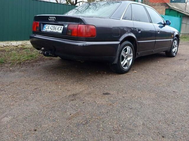 Фиолетовый Ауди А6, объемом двигателя 2.5 л и пробегом 290 тыс. км за 3700 $, фото 3 на Automoto.ua