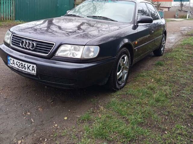 Фиолетовый Ауди А6, объемом двигателя 2.5 л и пробегом 290 тыс. км за 3700 $, фото 1 на Automoto.ua