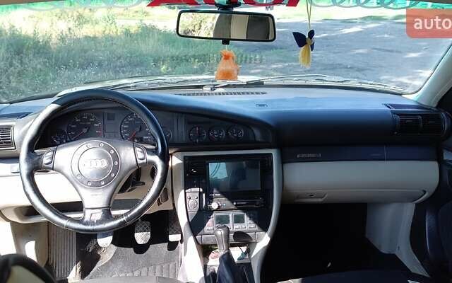 Фиолетовый Ауди А6, объемом двигателя 2.8 л и пробегом 372 тыс. км за 2600 $, фото 2 на Automoto.ua