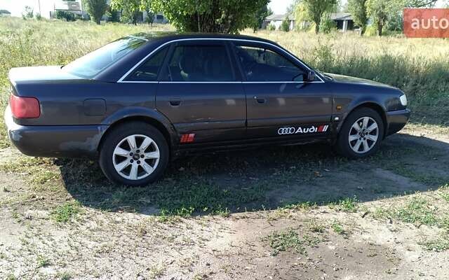 Фиолетовый Ауди А6, объемом двигателя 2.8 л и пробегом 372 тыс. км за 2600 $, фото 7 на Automoto.ua