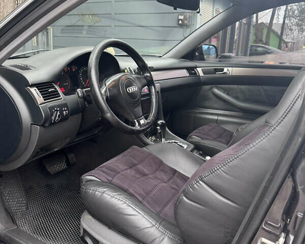 Фиолетовый Ауди А6, объемом двигателя 2.5 л и пробегом 455 тыс. км за 4200 $, фото 8 на Automoto.ua