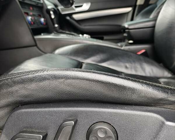 Фиолетовый Ауди А6, объемом двигателя 3 л и пробегом 315 тыс. км за 6950 $, фото 3 на Automoto.ua