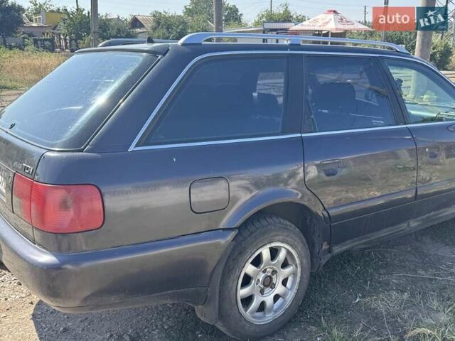 Фиолетовый Ауди А6, объемом двигателя 2.5 л и пробегом 450 тыс. км за 1800 $, фото 3 на Automoto.ua