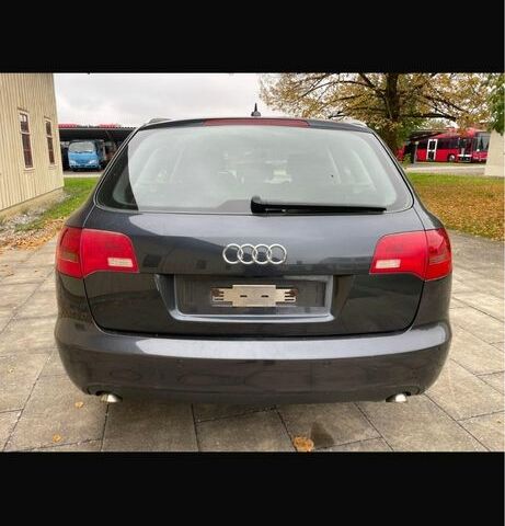 Фиолетовый Ауди А6, объемом двигателя 2.7 л и пробегом 288 тыс. км за 3899 $, фото 5 на Automoto.ua