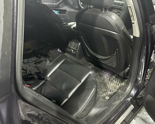 Фиолетовый Ауди А6, объемом двигателя 2 л и пробегом 329 тыс. км за 6800 $, фото 7 на Automoto.ua