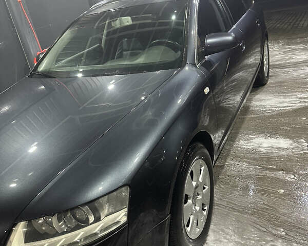 Фиолетовый Ауди А6, объемом двигателя 2 л и пробегом 329 тыс. км за 6800 $, фото 1 на Automoto.ua