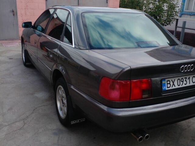 Коричневый Ауди А6, объемом двигателя 2.6 л и пробегом 300 тыс. км за 3950 $, фото 12 на Automoto.ua