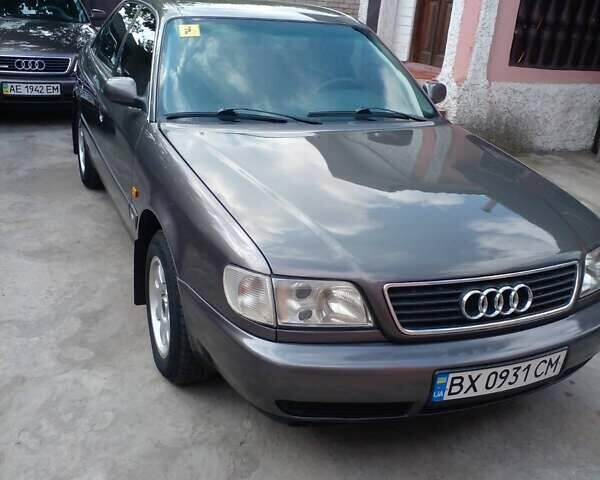 Коричневий Ауді А6, об'ємом двигуна 2.6 л та пробігом 300 тис. км за 3950 $, фото 2 на Automoto.ua