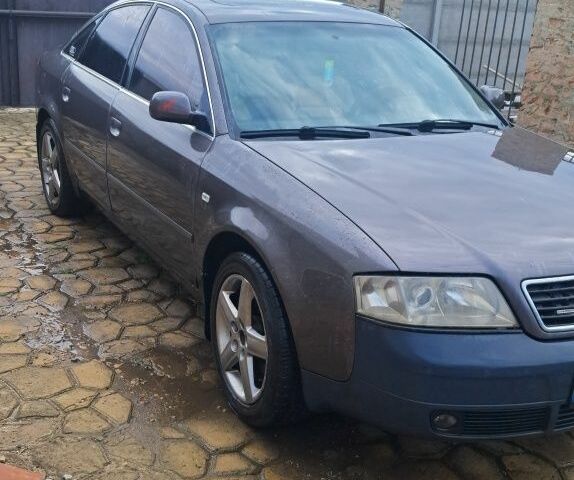 Коричневый Ауди А6, объемом двигателя 0 л и пробегом 300 тыс. км за 3500 $, фото 1 на Automoto.ua