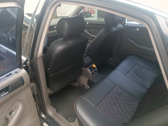 Коричневый Ауди А6, объемом двигателя 2.4 л и пробегом 330 тыс. км за 4600 $, фото 5 на Automoto.ua