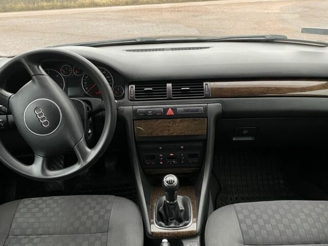 Коричневый Ауди А6, объемом двигателя 1.9 л и пробегом 372 тыс. км за 2750 $, фото 2 на Automoto.ua