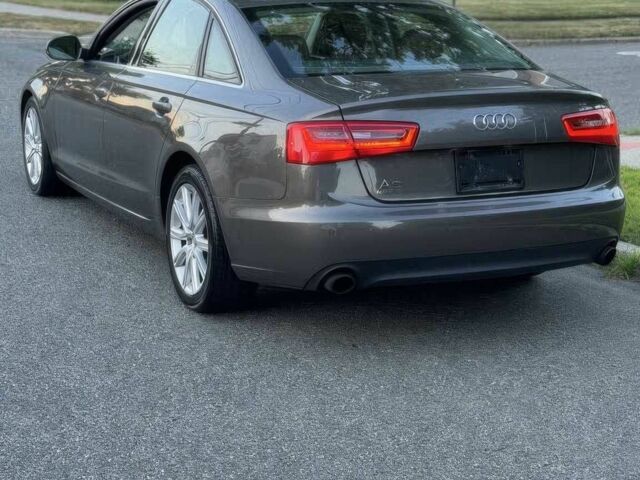 Коричневый Ауди А6, объемом двигателя 2 л и пробегом 82 тыс. км за 4100 $, фото 5 на Automoto.ua