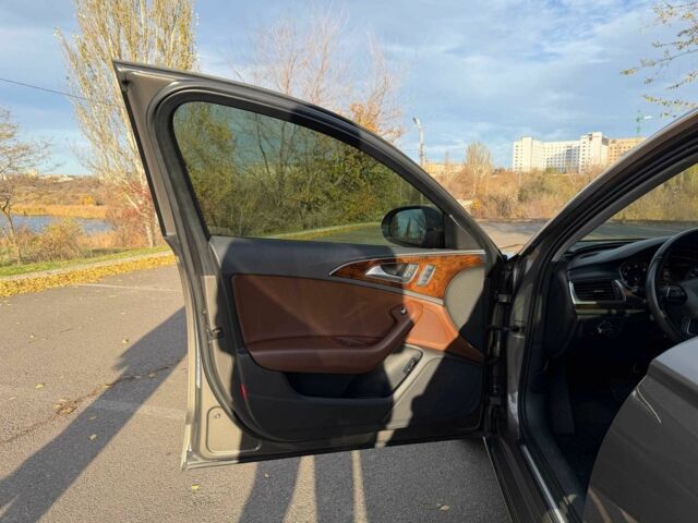 Коричневый Ауди А6, объемом двигателя 2 л и пробегом 181 тыс. км за 14800 $, фото 11 на Automoto.ua