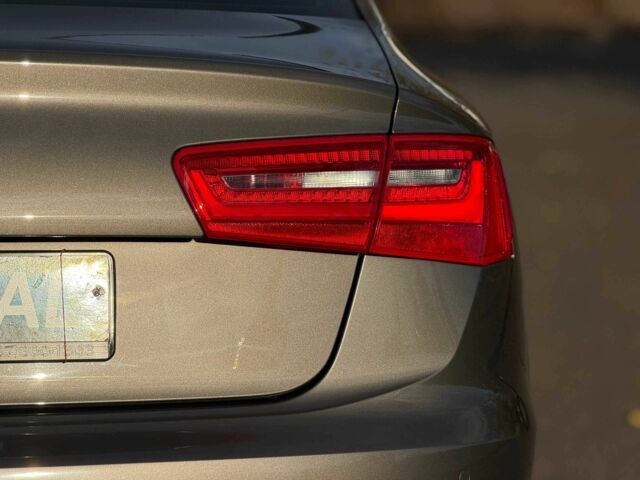 Коричневый Ауди А6, объемом двигателя 2 л и пробегом 181 тыс. км за 14800 $, фото 7 на Automoto.ua