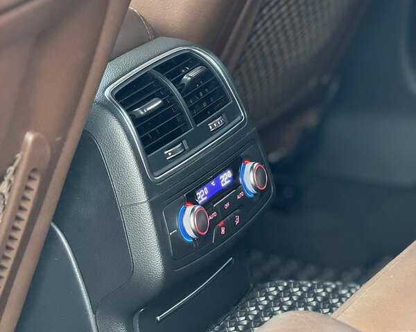 Коричневый Ауди А6, объемом двигателя 3 л и пробегом 194 тыс. км за 16500 $, фото 12 на Automoto.ua