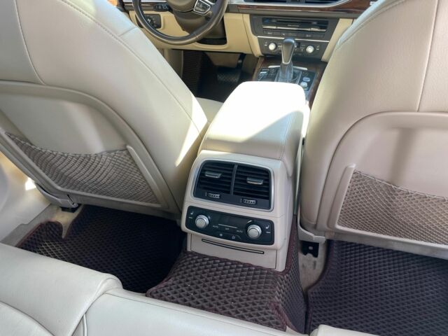 Коричневый Ауди А6, объемом двигателя 2 л и пробегом 230 тыс. км за 16700 $, фото 5 на Automoto.ua