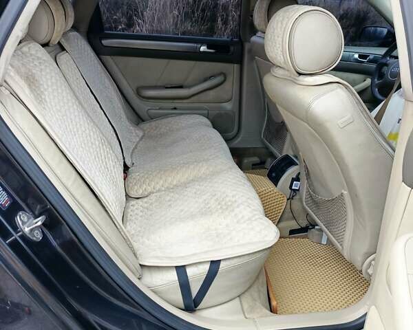 Коричневый Ауди А6, объемом двигателя 2.5 л и пробегом 376 тыс. км за 4400 $, фото 17 на Automoto.ua