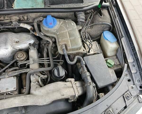 Коричневый Ауди А6, объемом двигателя 2.5 л и пробегом 376 тыс. км за 4400 $, фото 22 на Automoto.ua