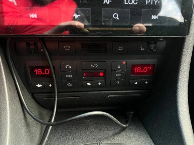 Коричневый Ауди А6, объемом двигателя 2.5 л и пробегом 330 тыс. км за 7900 $, фото 11 на Automoto.ua