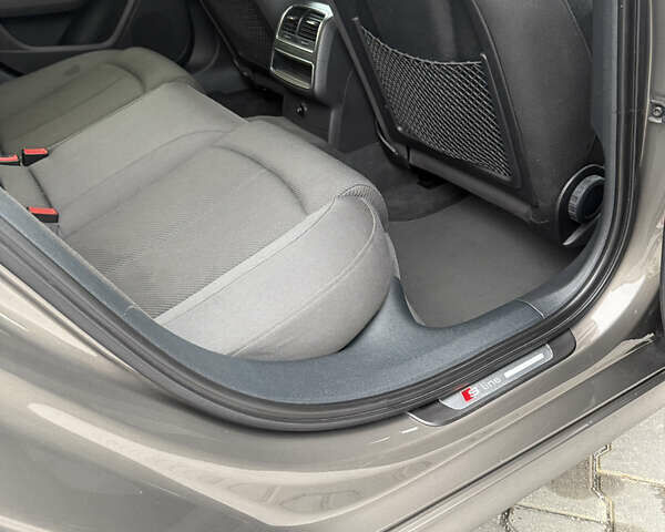 Коричневий Ауді А6, об'ємом двигуна 2 л та пробігом 217 тис. км за 12700 $, фото 20 на Automoto.ua