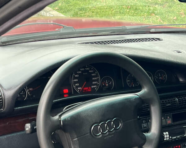 Красный Ауди А6, объемом двигателя 2.5 л и пробегом 400 тыс. км за 2900 $, фото 21 на Automoto.ua