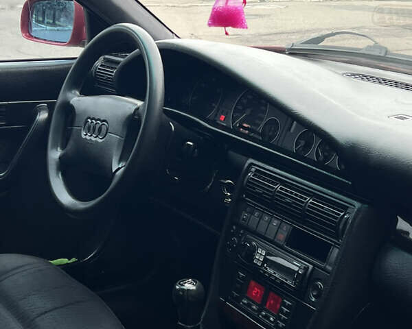 Красный Ауди А6, объемом двигателя 2.5 л и пробегом 388 тыс. км за 2950 $, фото 12 на Automoto.ua