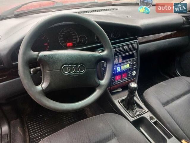 Красный Ауди А6, объемом двигателя 2.46 л и пробегом 350 тыс. км за 2650 $, фото 10 на Automoto.ua