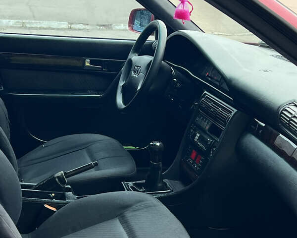 Красный Ауди А6, объемом двигателя 2.5 л и пробегом 400 тыс. км за 2900 $, фото 17 на Automoto.ua