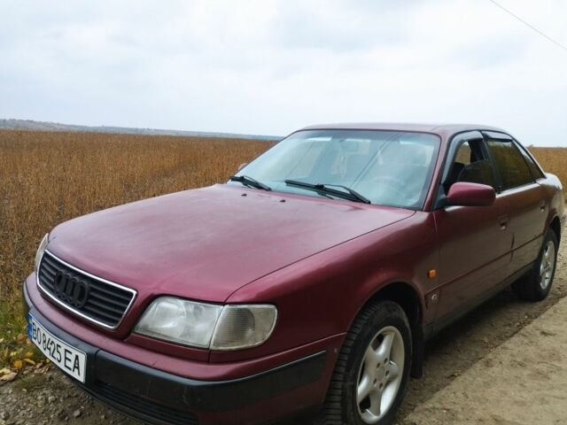 Ауди А6 1995 в Ровно на Automoto.ua Красный Ауди А6, объемом двигателя 2 л и пробегом 350 тыс. км за 1200 $, фото 1 на Automoto.ua