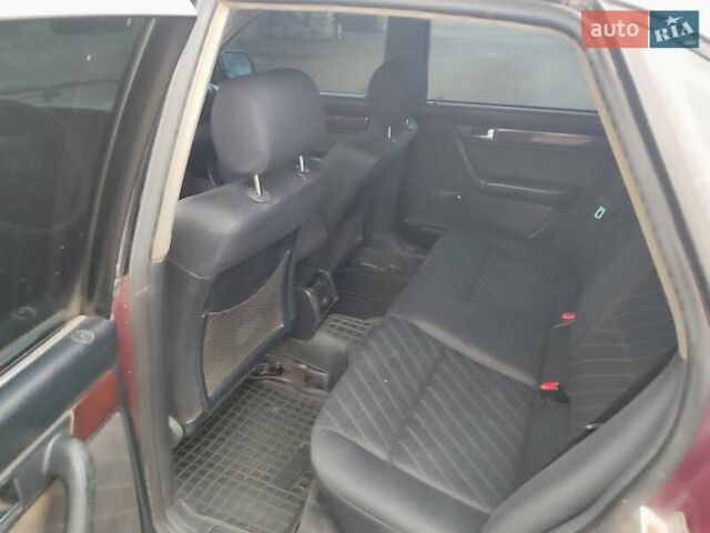 Красный Ауди А6, объемом двигателя 2.6 л и пробегом 540 тыс. км за 2600 $, фото 14 на Automoto.ua